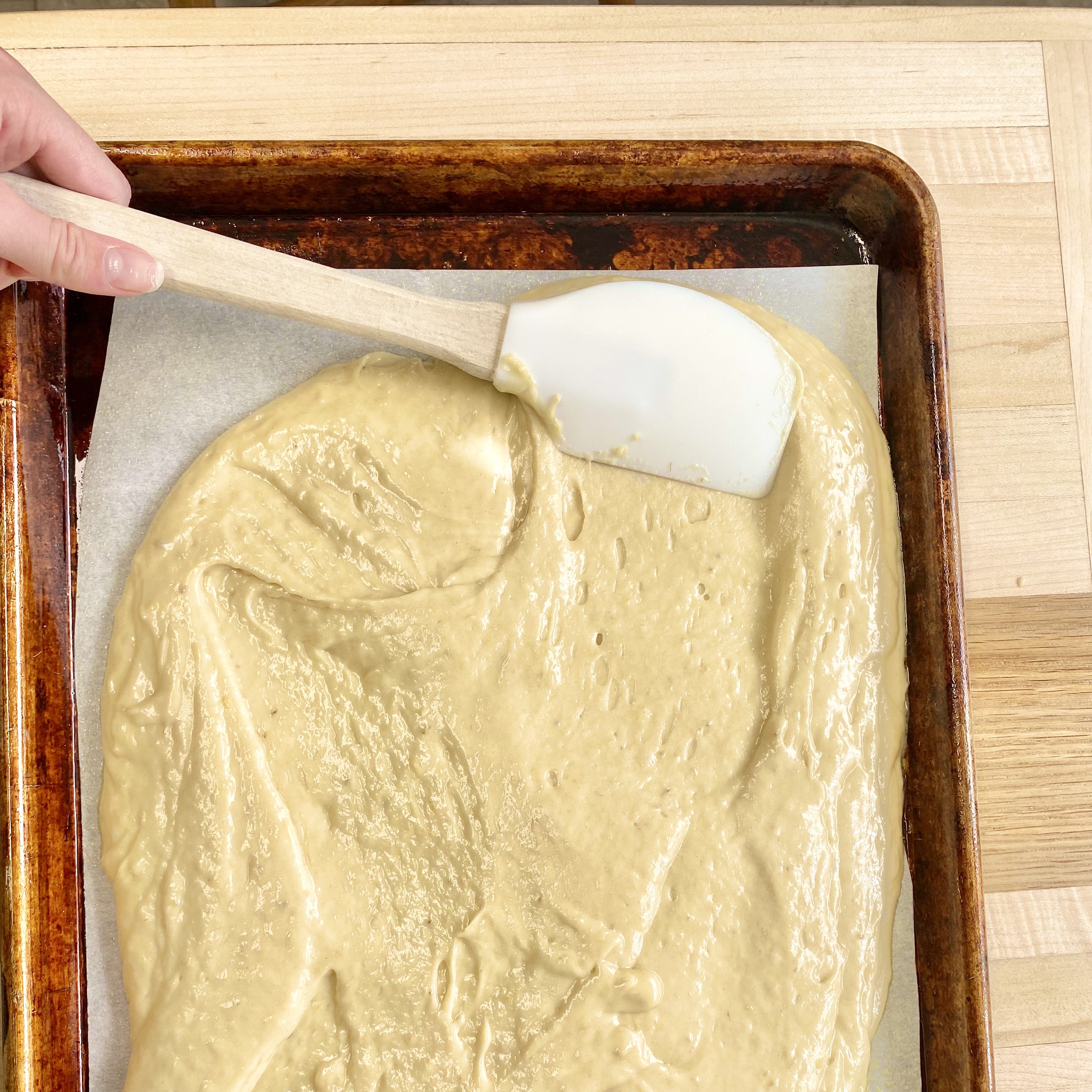 Cutting banana bars with a knife