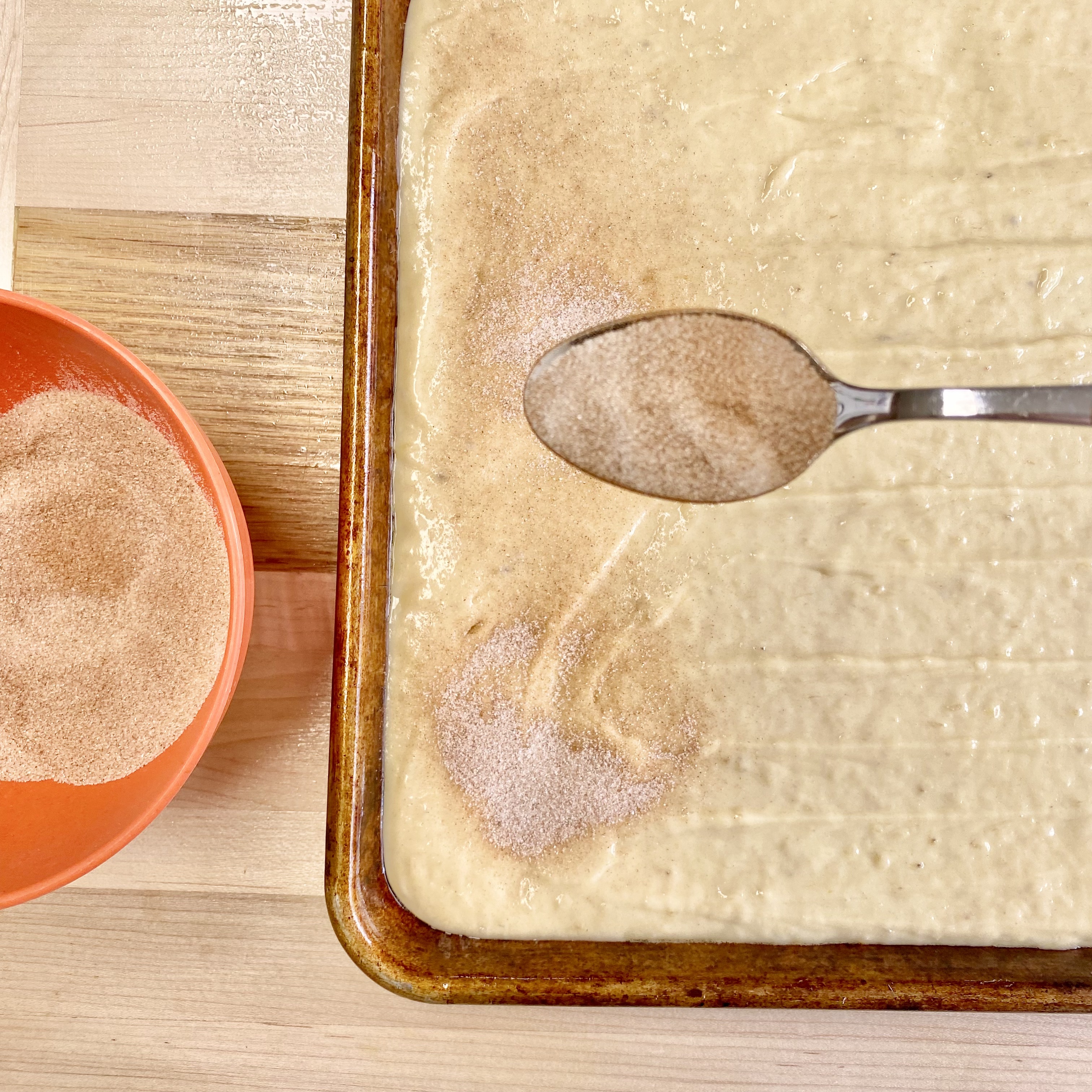 Cutting banana bars with a knife